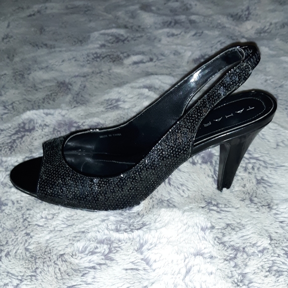 🖤 Tahari Black Sequin Heels🖤 - Picture 2 of 7